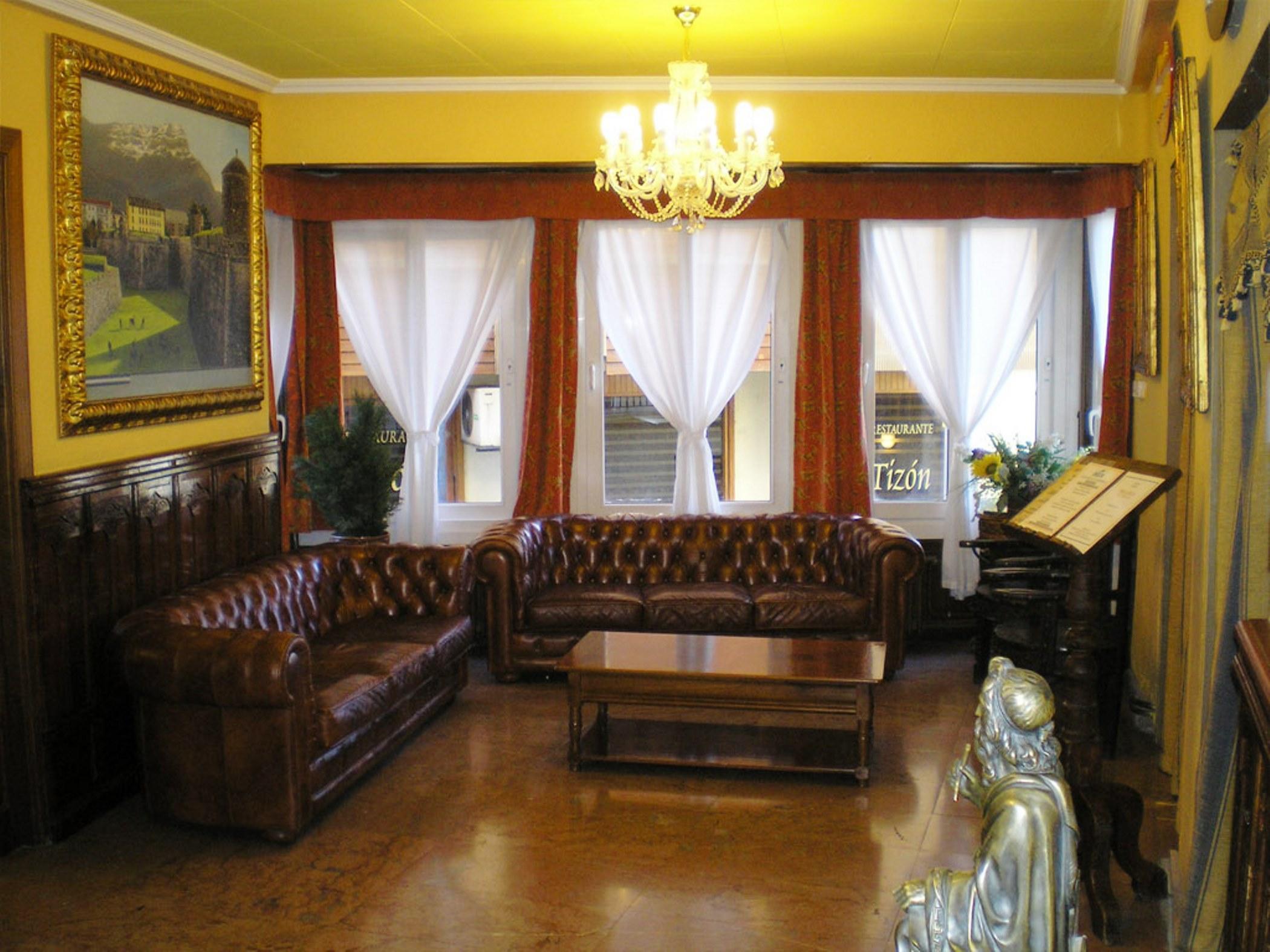 Hotel Mur Хака Экстерьер фото
