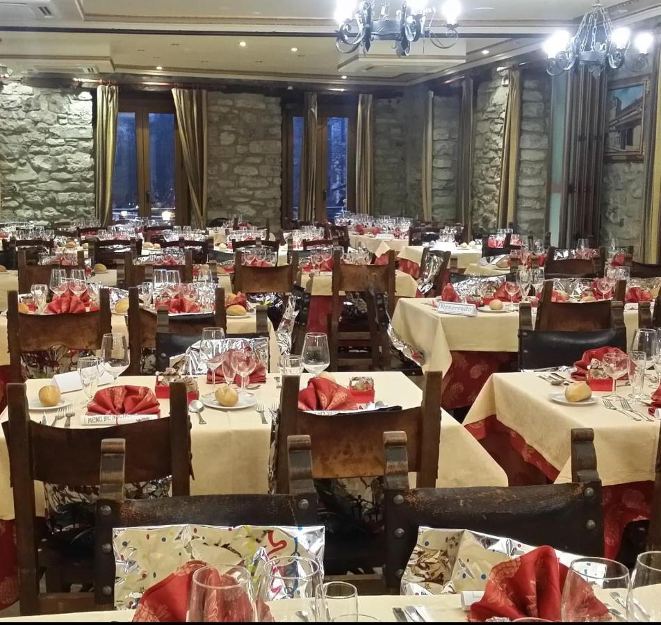 Hotel Mur Хака Экстерьер фото