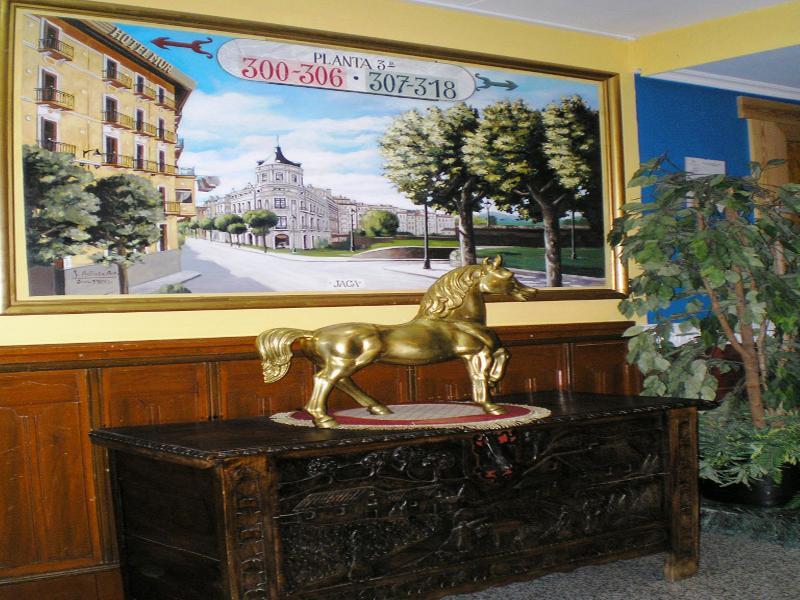 Hotel Mur Хака Экстерьер фото
