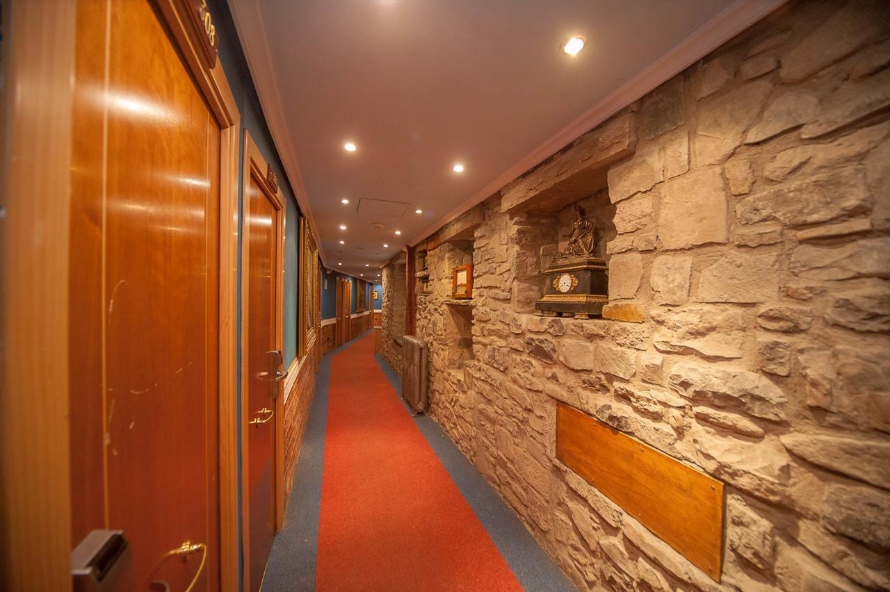 Hotel Mur Хака Экстерьер фото